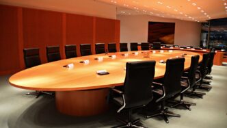 Economic governance and macroeconomic policy